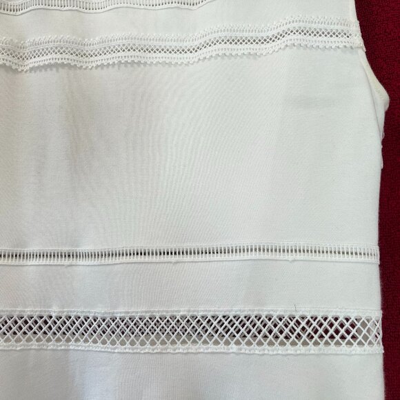 White summer dress - Picture 6 of 7